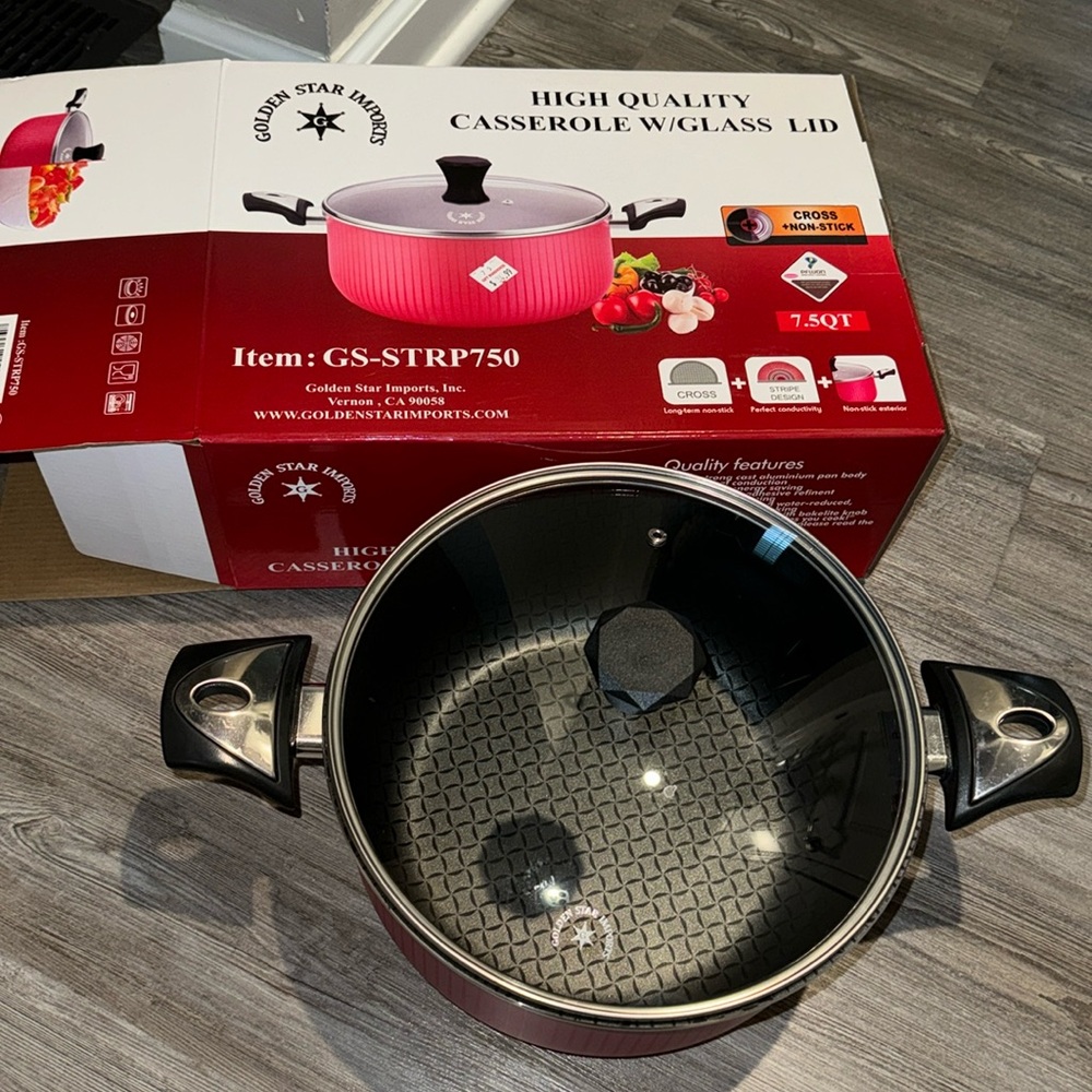 7.5 quart pot. Golden star